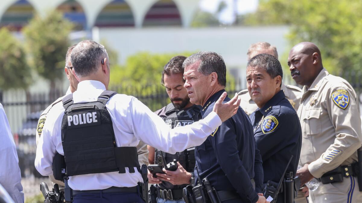 San Diego Islamic Center suspects were radicalized online, left manifesto behind, officials say - Los Angeles Times