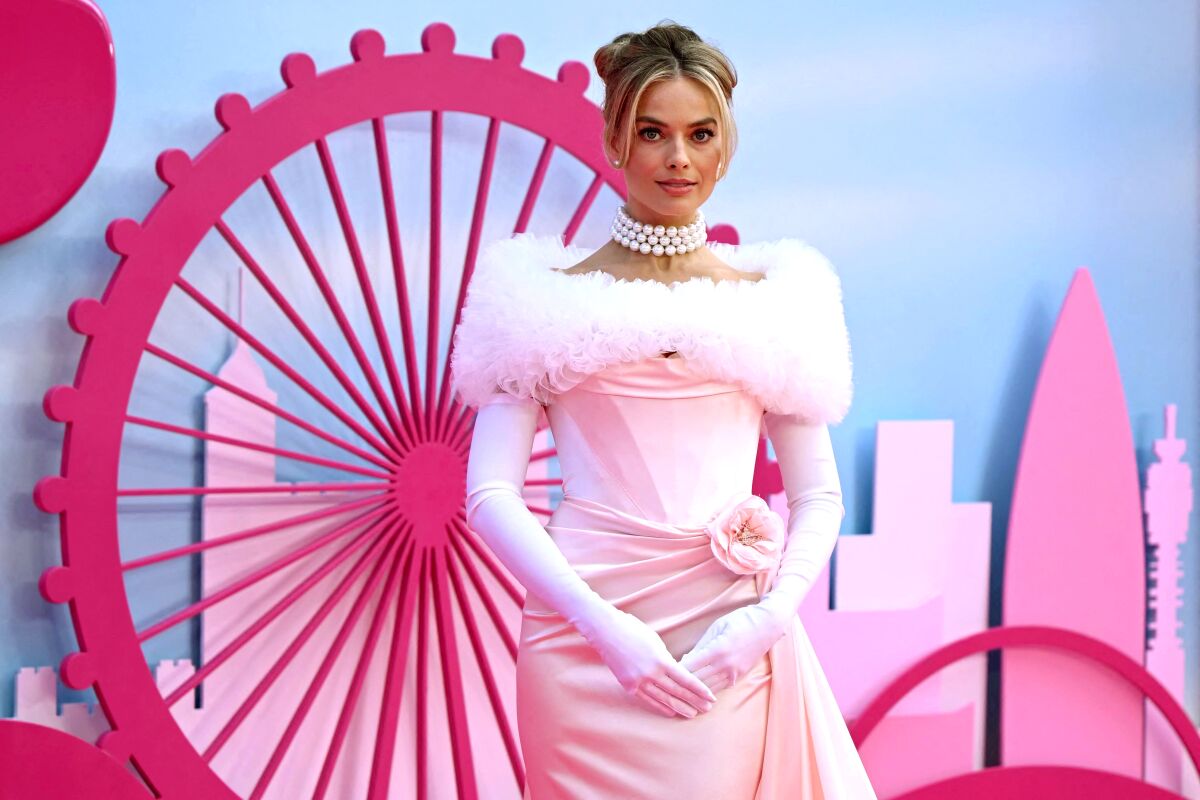 Margot Robbie's Barbie movie premiere looks - Los Angeles Times