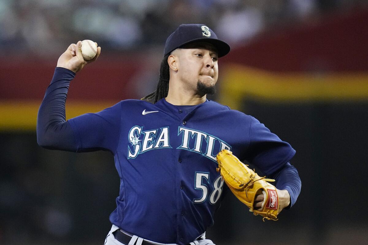 Mariners reveal pitching plan for MLB Playoffs series vs. Blue Jays