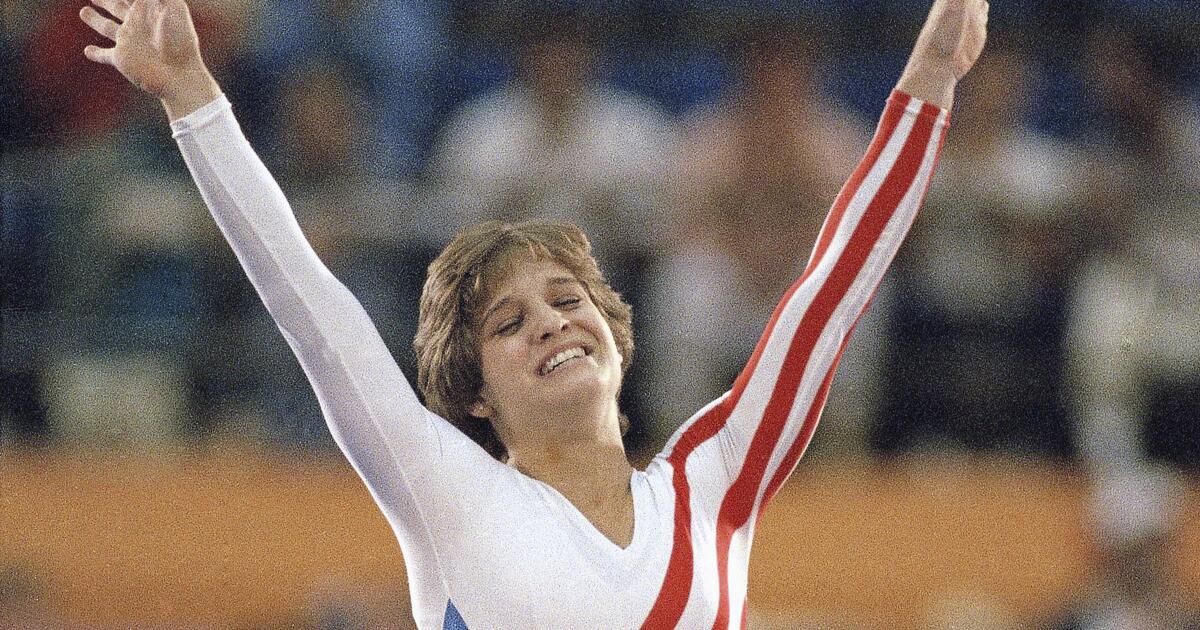 Mary Lou Retton speaks about pneumonia scare: ‘They were saying their goodbyes to me’