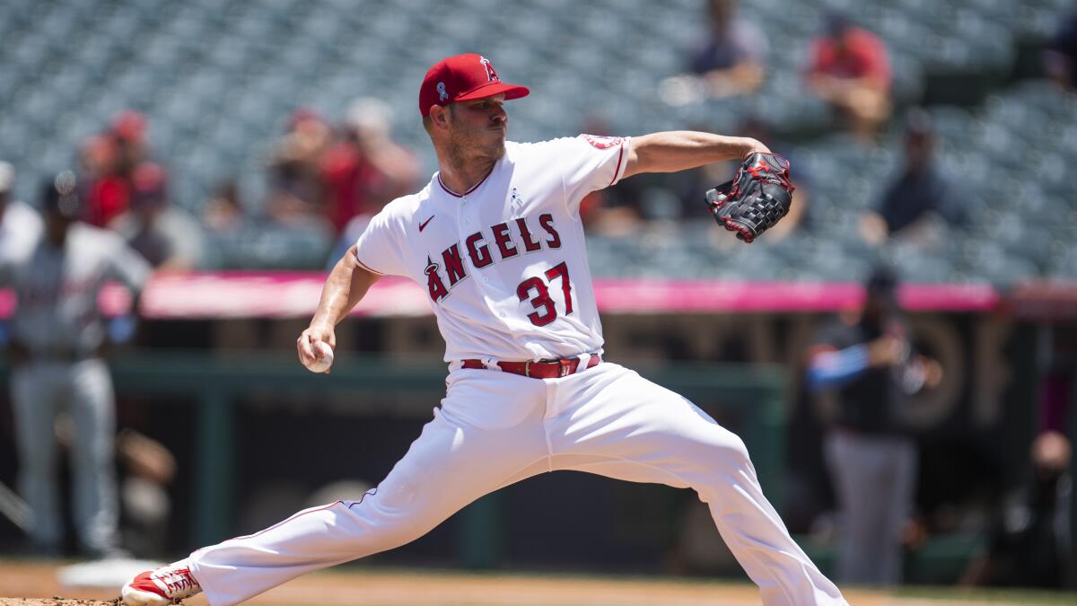 Ohtani, backed by Ward's slam, leads Angels past Tigers 7-5