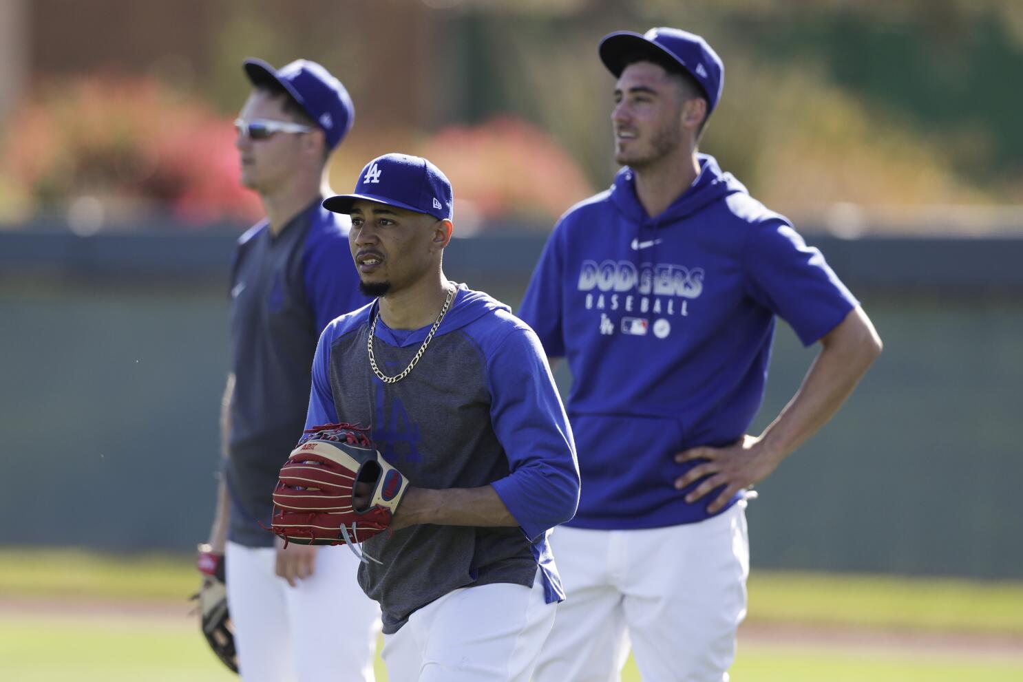 Dodgers: Cody Bellinger robs Fernando Tatis Jr. as Brusdar