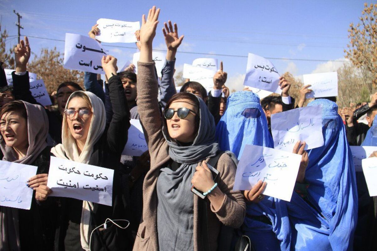 Protesters from the Hazara community condemned the Afghan government's failure to protect peaceful districts of Ghazni province in a demonstration in Kabul on Nov. 12, 2018