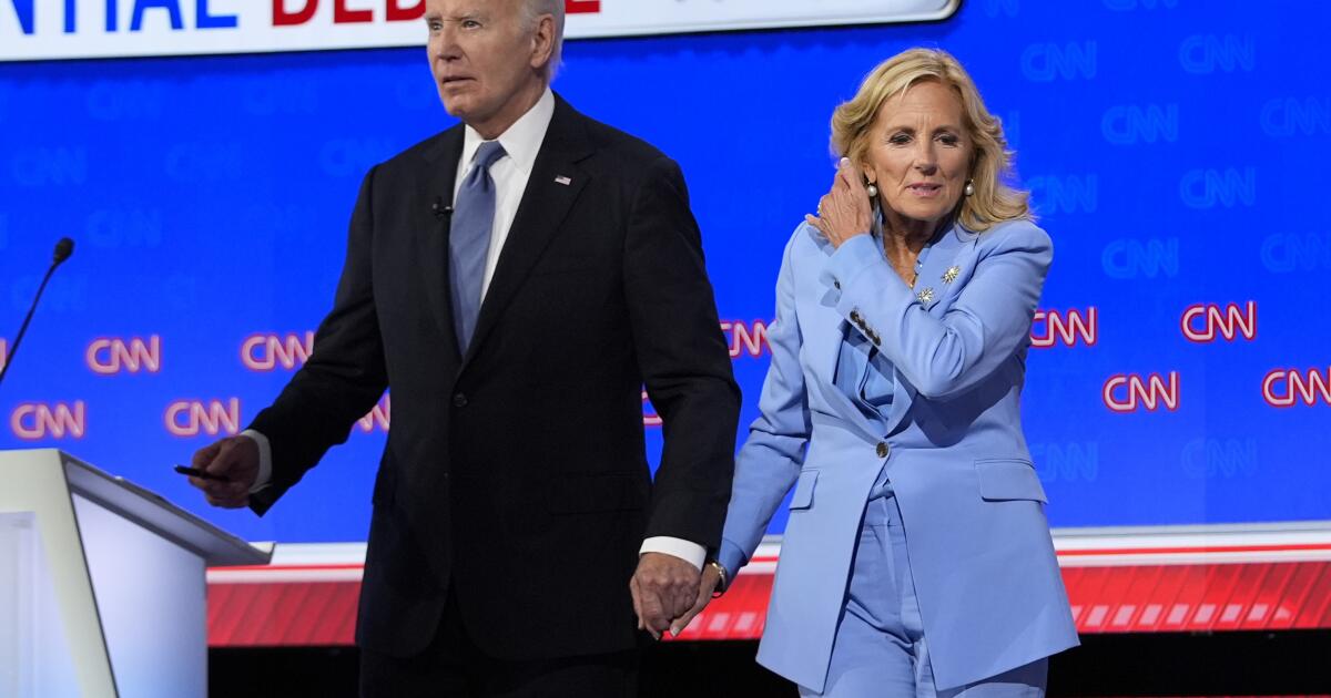 Biden'ın korkunç tartışması seçmenlerin karşı karşıya olduğu seçeneği değiştirmiyor