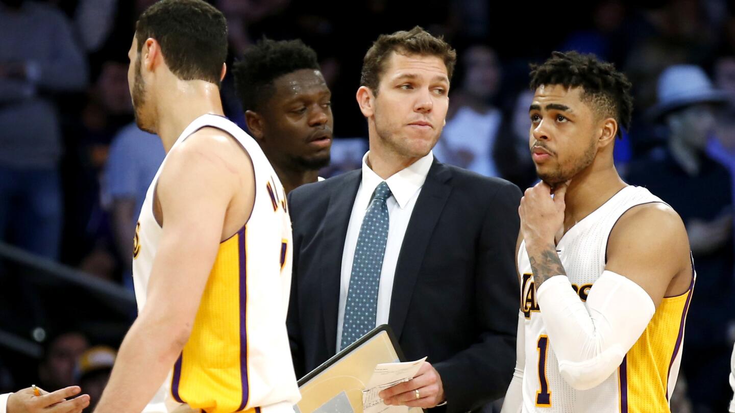 Luke Walton, Larry Nance Jr., Julius Randle, D'Angelo Russell