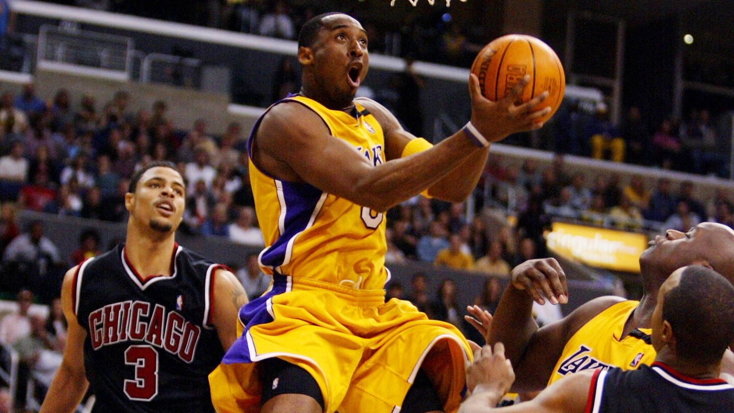 Lakers star Kobe Bryant puts up a shot during a win over the Chicago Bulls at Staples Center on Nov. 22, 2002.