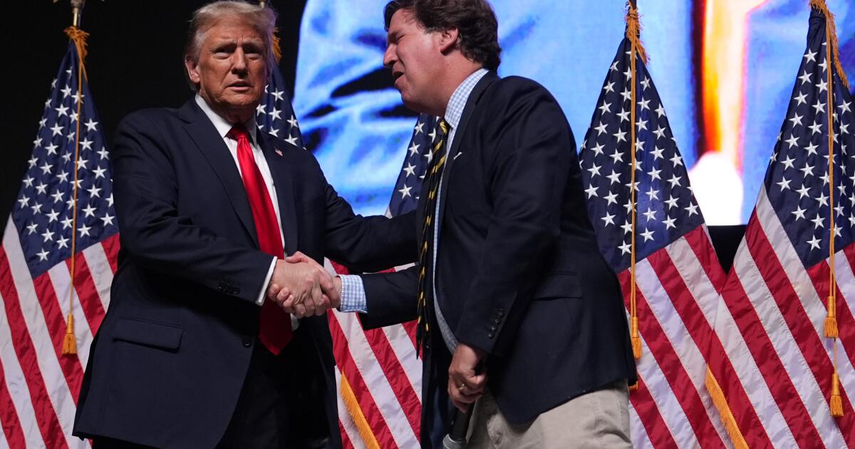 Comentário: Jane Fonda e Tucker Carlson concordam: a guerra de Trump com o Irã é ruim – e traiçoeira