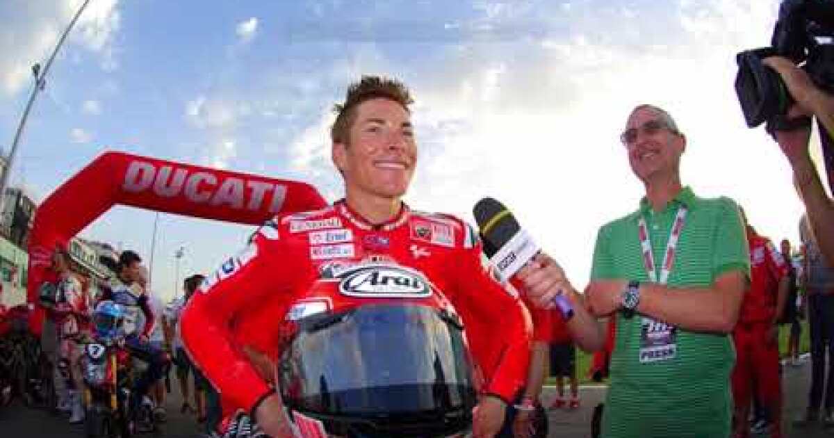 U S Motorcycle Racer Nicky Hayden 35 Dies After Being Hit By Car While Bicycling In Italy Los Angeles Times