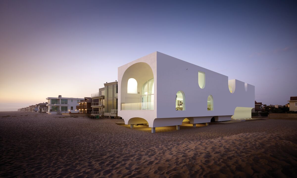 Johnston Marklee & Assoc.'s "Vault House" in Oxnard, completed in 2013.