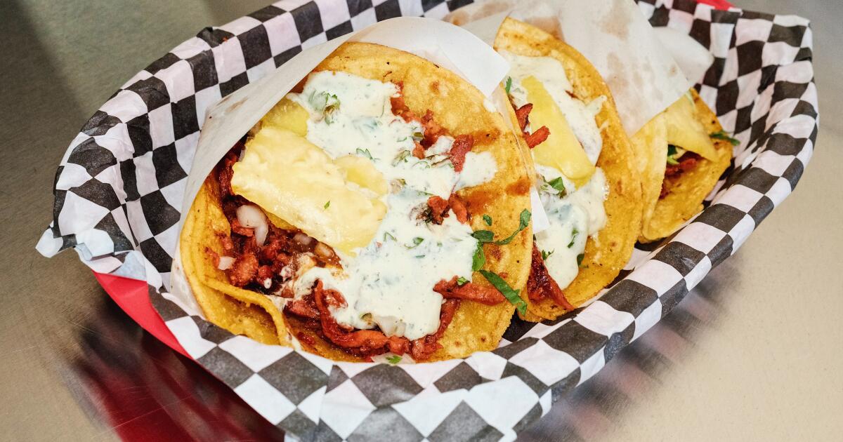 A new Cypress Park taqueria brings a taste of Tijuana — from the family behind a popular TJ taco chain