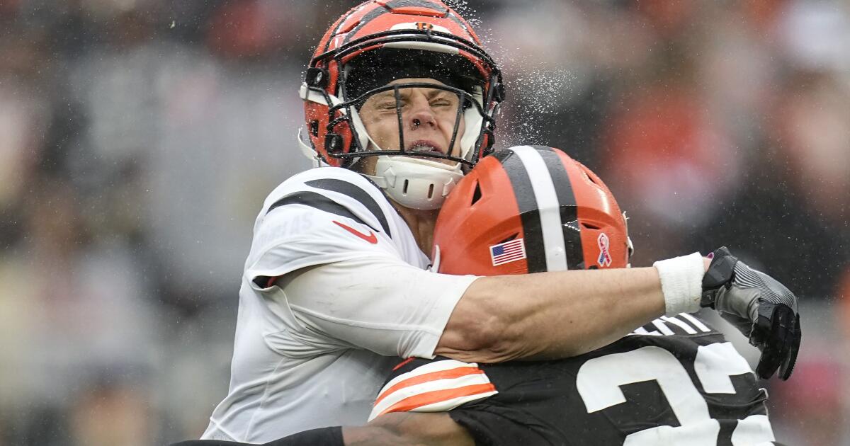 Bengals QB Joe Burrow says he's on track to play in Sunday's opener against  Cleveland - The San Diego Union-Tribune