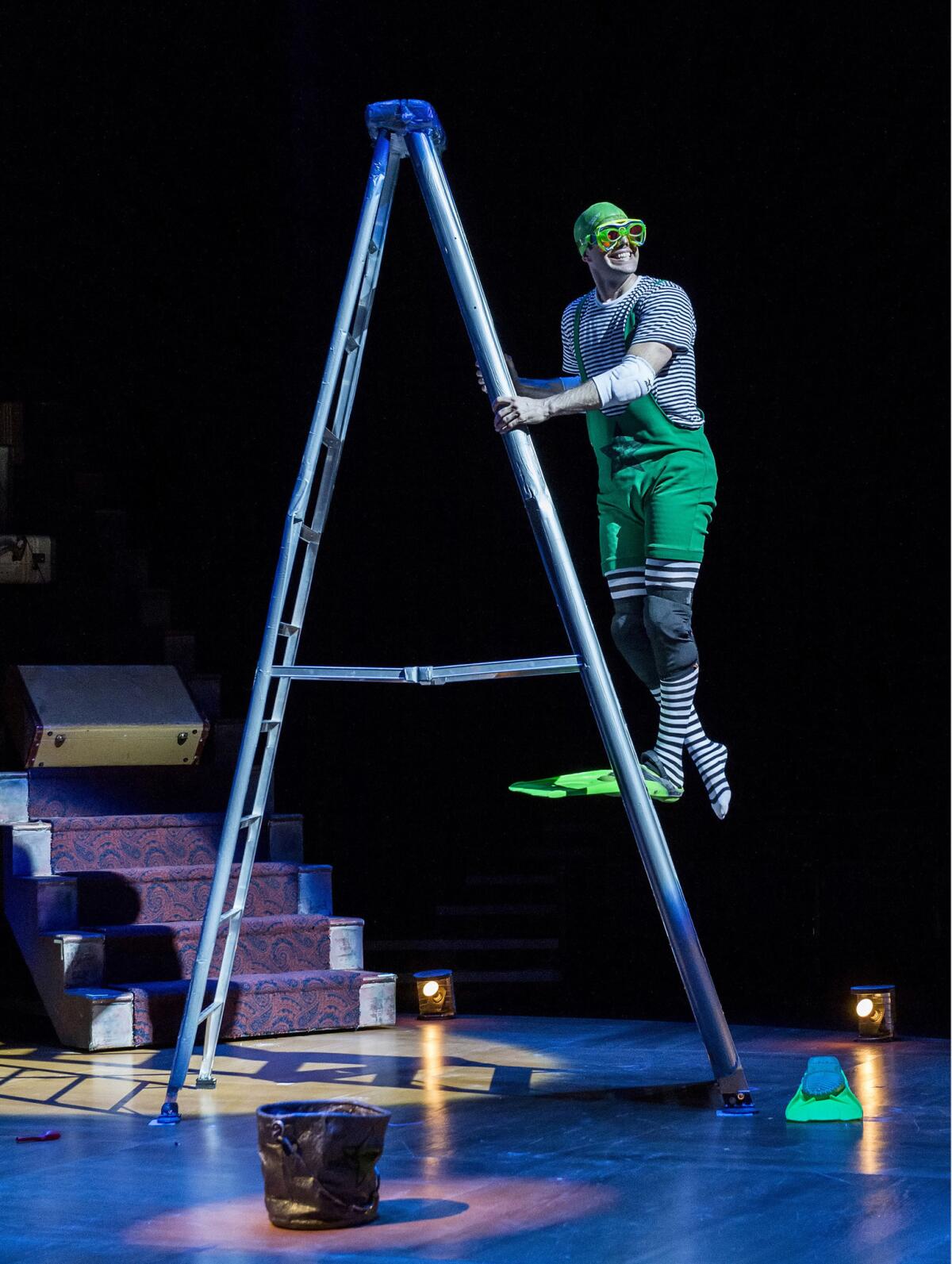 Lorenzo Pisoni in his one-man show about life in the circus. (Craig Schwartz)