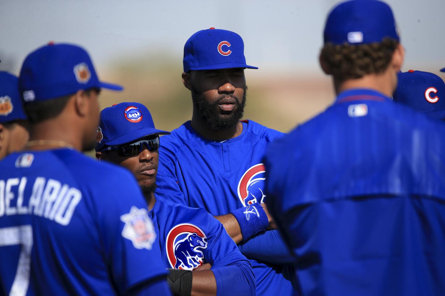 ct-cubs-arrive-at-spring-training-photos-028