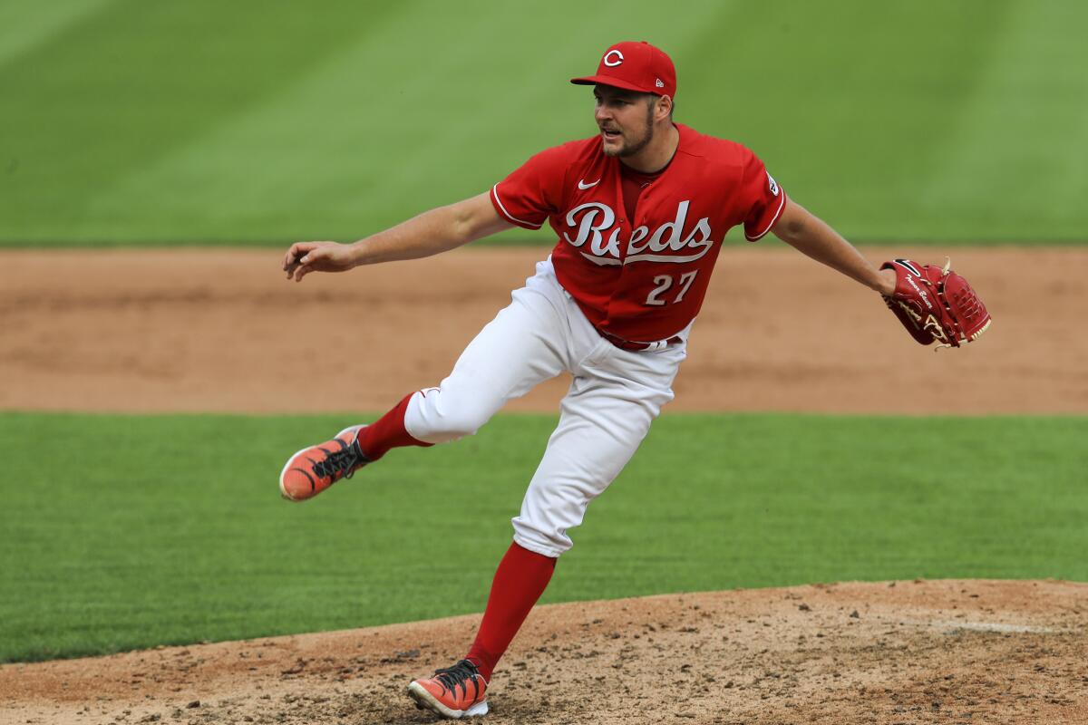 Trevor Bauer throws during a game between the Cincinnati Reds and Pittsburgh Pirates in September.