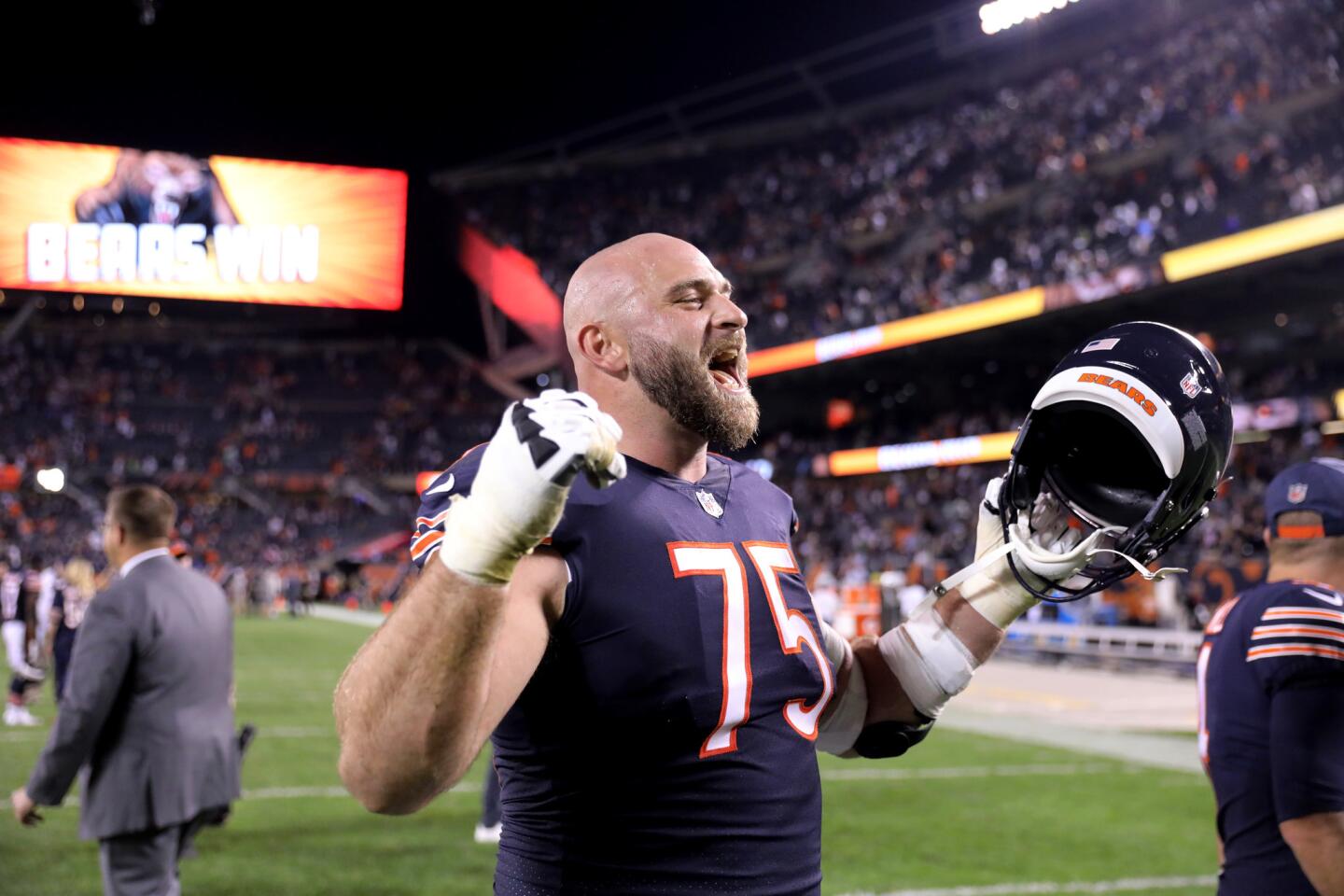 Bears offensive guard Kyle Long (75) celebrates after a victory over the Seahawks at Soldier Field on Monday, Sept. 17, 2018.