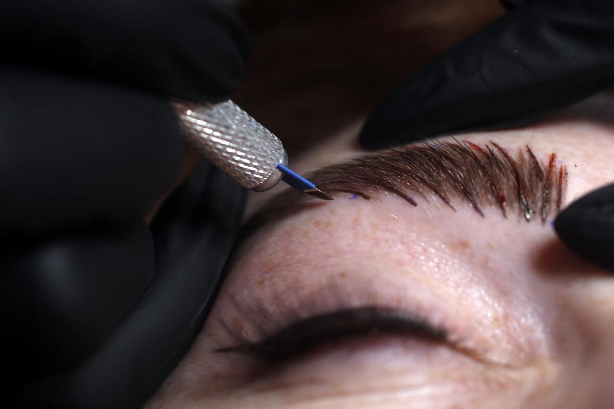 Microblading