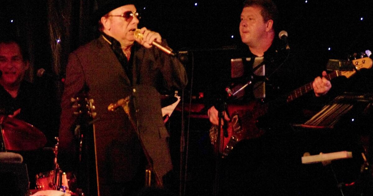 Van Morrison takes his music home with concert near Belfast - Los ...