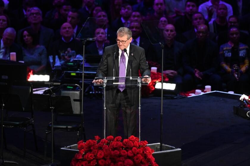 LOS ANGELES, CA., UCONN womens basketball head coach Geno Auriemma speaks at the Kobe & Gianna Bryant Celebration of Life on Monday at Staples Center on Monday 24, 2020 (Wally Skalij / Los Angeles Times)