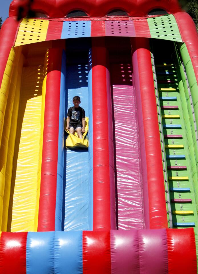 Photo Gallery: The annual La Crescenta Country Fair held at Crescenta Valley Park