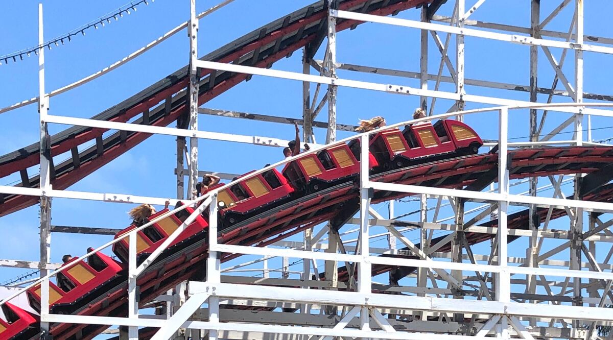 Giant Dipper roller coaster