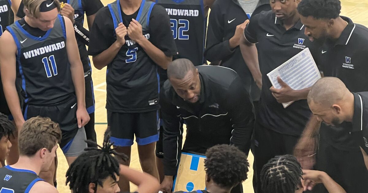 Prep basketball roundup: Windward wins debut of new coach DJ Gay