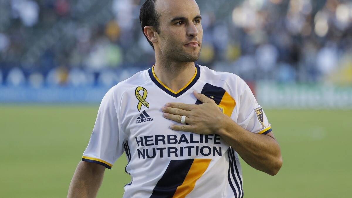 LA Galaxy develará una estatua en honor a Landon Donovan - Los