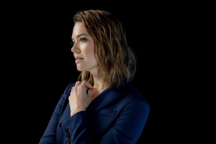 EL SEGUNDO, CA - AUGUST 09, 2019 - Actress Mandy Moore photographed in the Los Angeles Times studio August 09, 2019 for Emmy Chat. Moore has been nominated for an Emmy for her role in NBC’s series This Is Us. (Ricardo DeAratanha / Los Angeles Times)