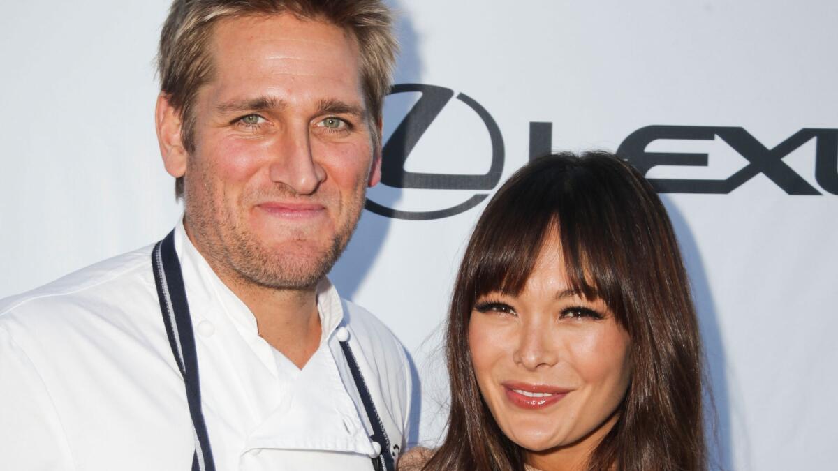 Chef/TV personality Curtis Stone and his wife Lindsay Price are expecting their second child.