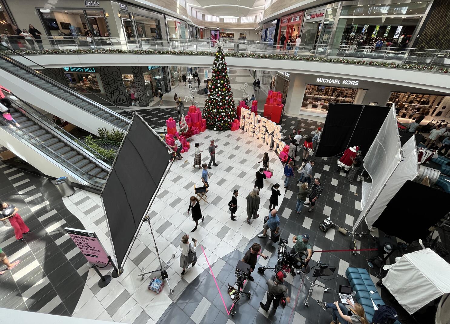 Shops And Christmas Decorations In Las Americas Shopping Mall