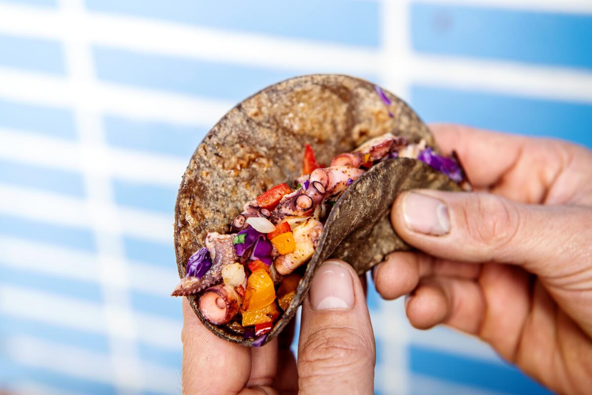 An octopus taco from Máquina Taco.