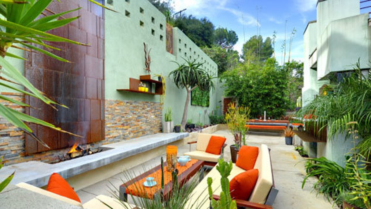 Steep Backyard How One Couple Dealt With It Los Angeles Times