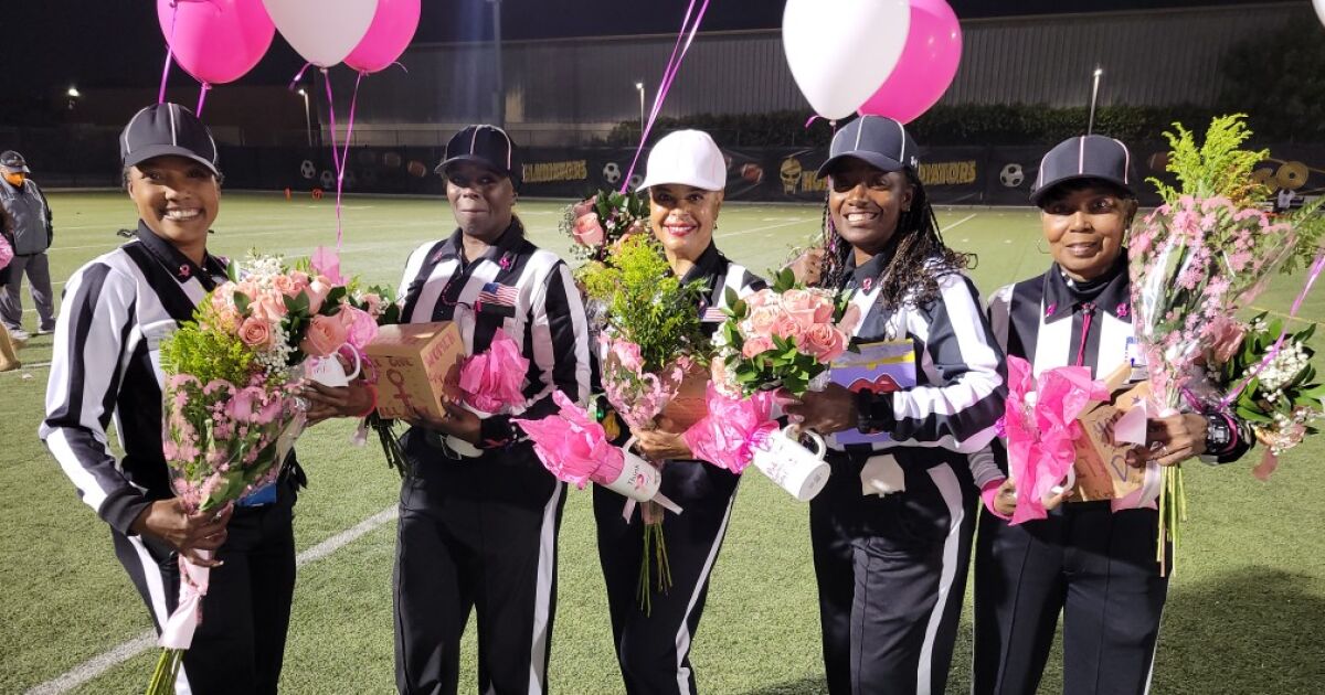 La section municipale a la première équipe d’arbitres entièrement féminine de l’histoire du football