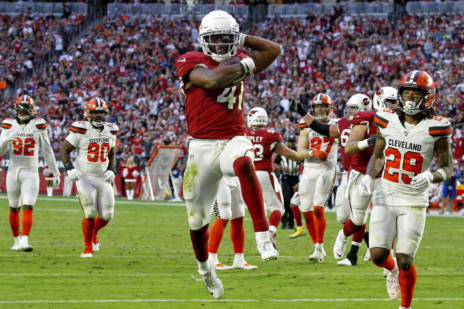 PFF: Arizona Cardinals' Kenyan Drake a top-25 running back in NFL