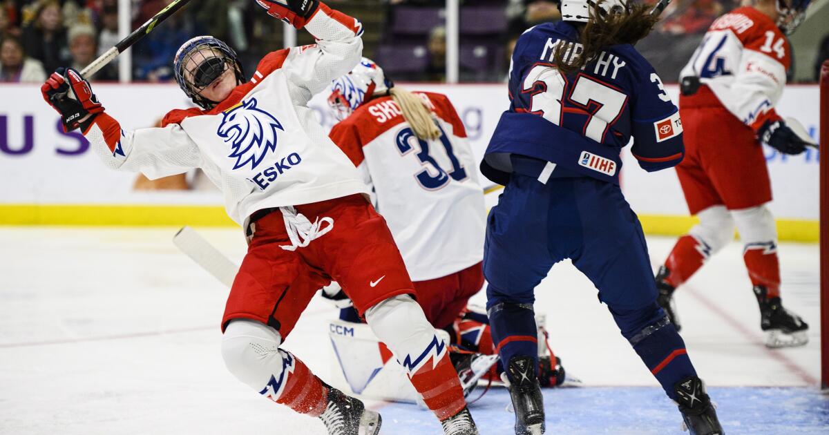 Spojené státy porazily Českou republiku na mistrovství světa v hokeji žen