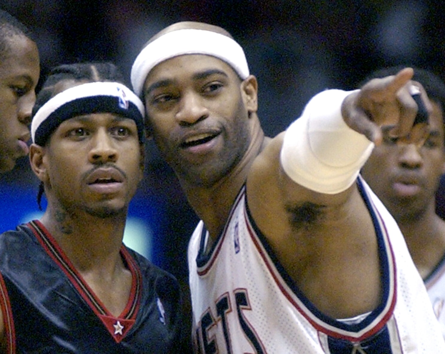 Best Game Ever: Vince Carter had an answer for Allen Iverson - Los ...