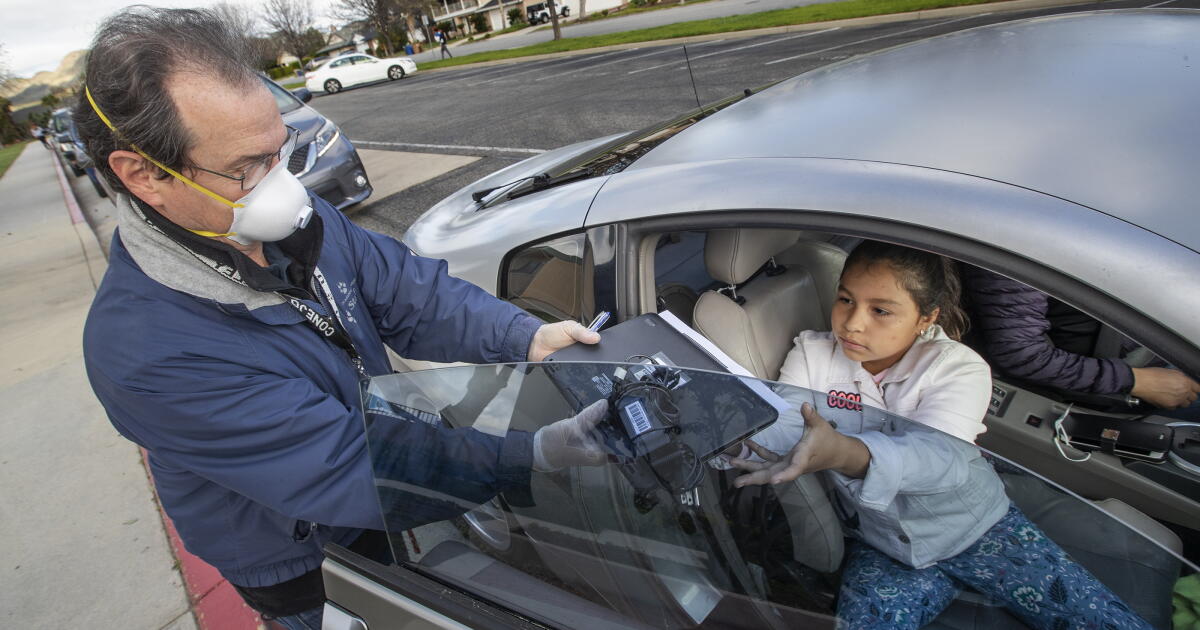 Coronavirus California schools to stay closed until next year Los