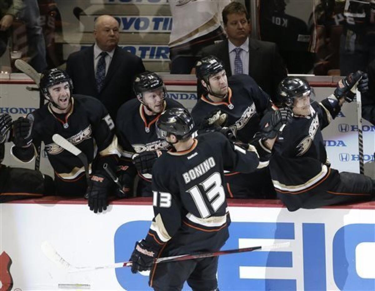 Teemu Selanne to be healthy scratch for Ducks in Game 4