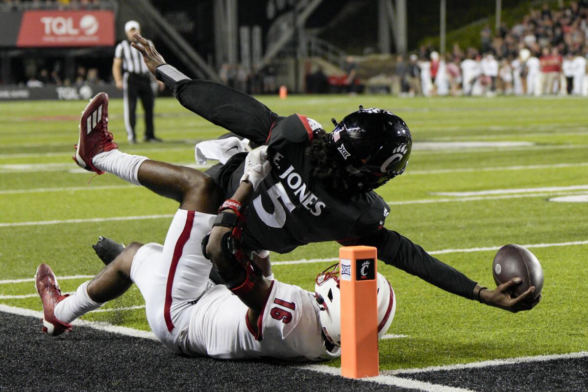 Cincinnati opens inaugural Big 12 slate against No. 16 Oklahoma - The San  Diego Union-Tribune