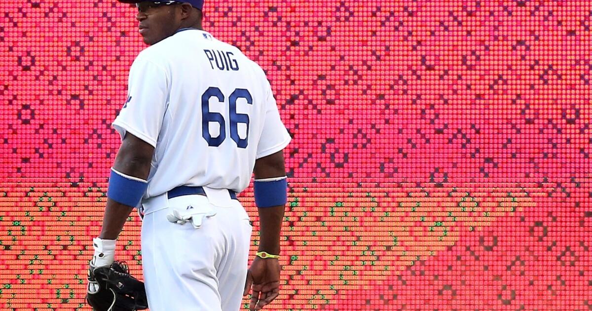 Yasiel Puig's No. 66 jersey a bestseller; four Dodgers in top 20 - Los  Angeles Times