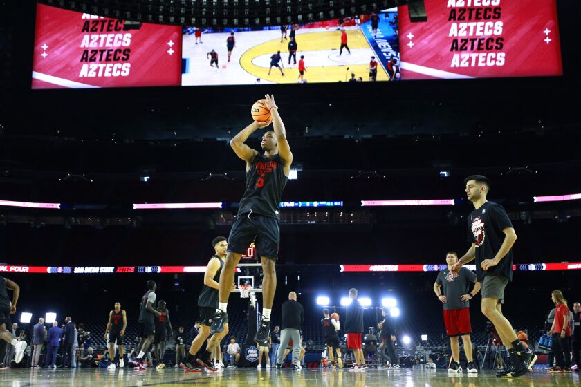 Houston, TX - March 31: San Diego State's Lamont Butler shoots during a practice for a Final Four game in the NCAA Tournament on Friday, March 31, 2023 in Houston, TX. (K.C. Alfred / The San Diego Union-Tribune)