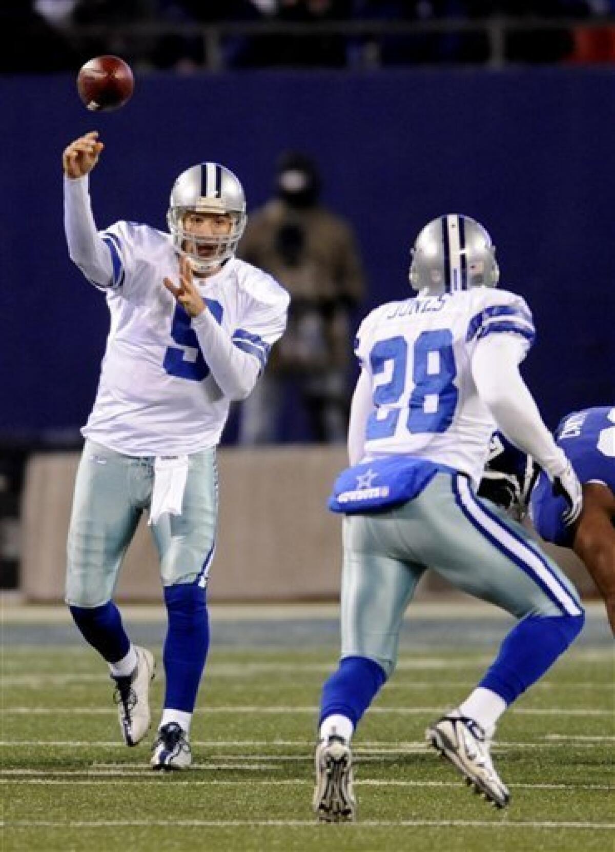 Now holding for Cowboys' kicks: Tony Romo? - The San Diego Union