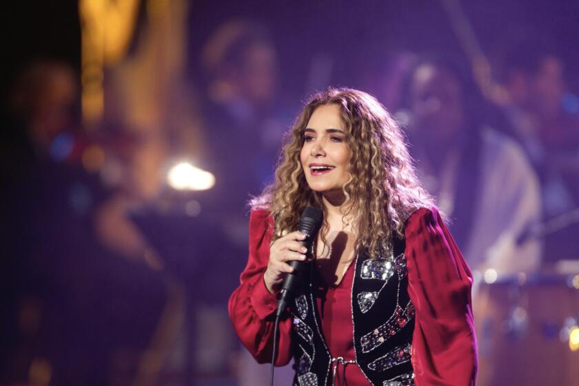 La cantante peruana Tania Libertad durante uno de sus conciertos.