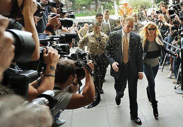 Photos: Lindsay Lohan ordered to jail - Los Angeles Times