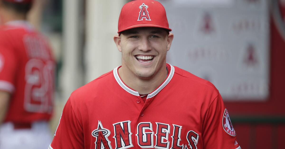 Los Angeles Angels on X: .@MikeTrout receives his 2015 All-Star