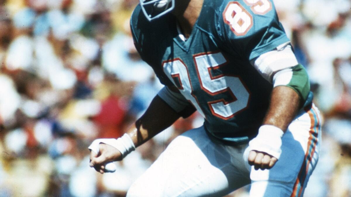 Dolphins Hall of Fame linebacker Buoniconti dead at 78