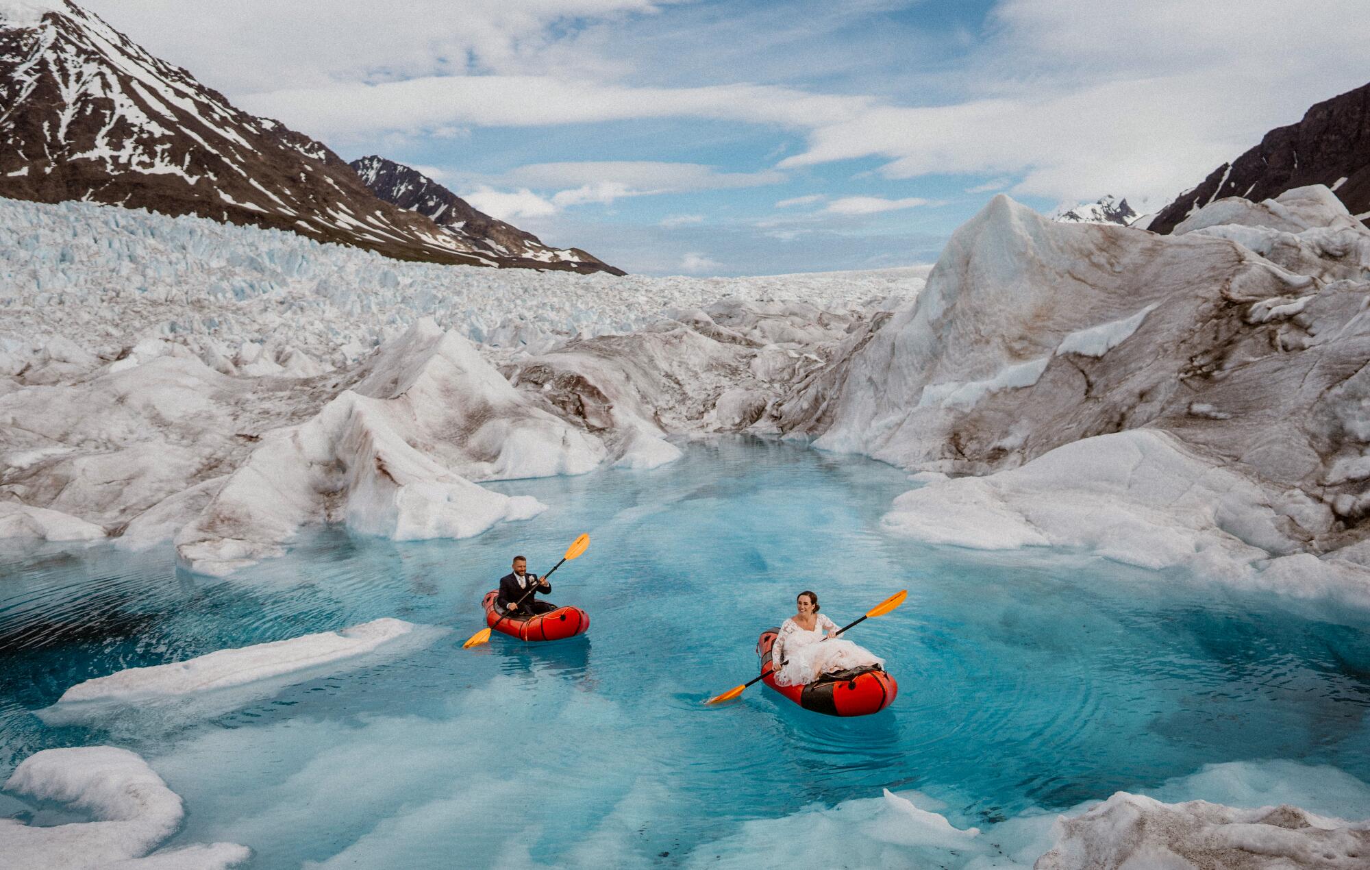 Maddie Mae photographed a couple who kayaked and said their vows on an Alaskan glacier.