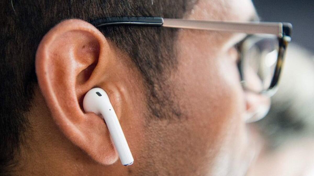 Audífonos in-ear inalámbricos Apple Airpods 1ra Generación Con