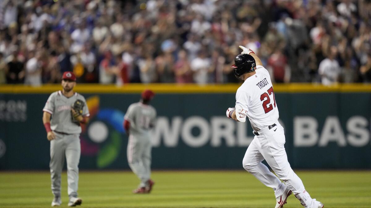 USA in good shape to advance in WBC after mercy-rule rout of Canada