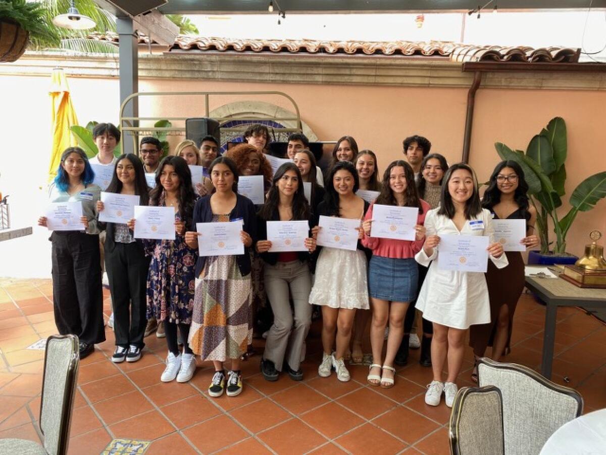 La Jolla students celebrate their academic achievements with the La Jolla Rotary Club at the La Valencia Hotel.