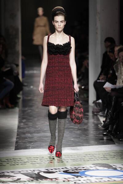 Runway, Prada Fall/Winter 2010/2011 Milan Fashion Week